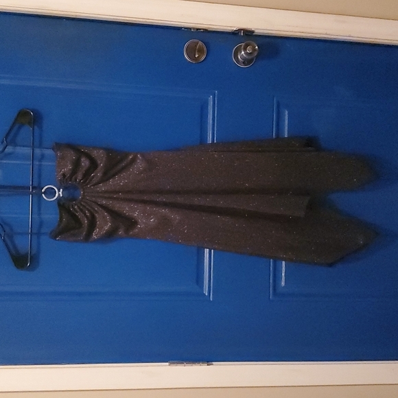 Sparkling Black cocktail dress - Picture 4 of 5